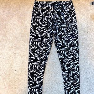 Black & White Printed Leggings